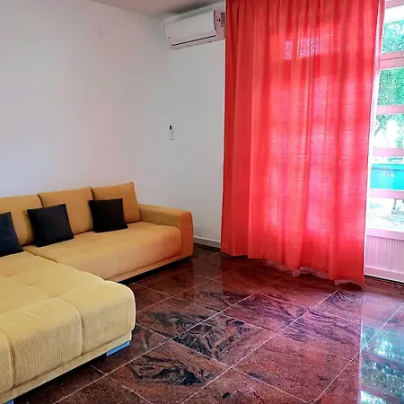 Apartment Dubravka *